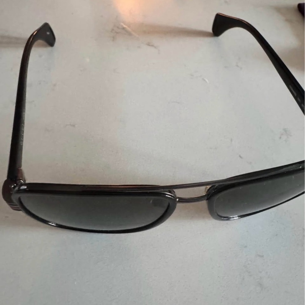 Gucci Black Aviator Sunglasses - Picture 5 of 10